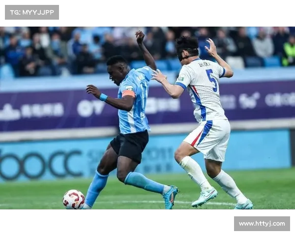 大连英博面对上海申花困境与机遇并存的复杂局面解析