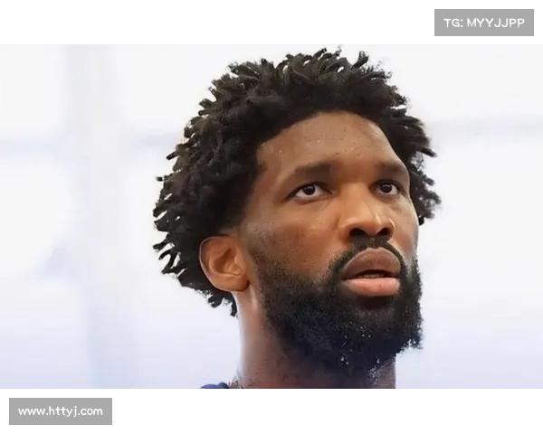 恩比德与马克西对话:探讨球队未来发展、个人目标及球队化学反应的五大核心要点 恩比德与马克西对话:探讨球队未来发展、个人目标及球队化学反应的五大核心要点